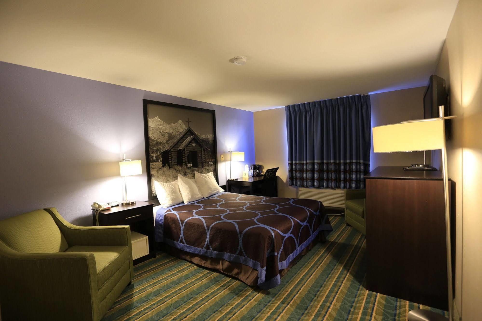 ซูเปอร์ 8 บาย วินด์แฮม ดักลาส Hotel ภายนอก รูปภาพ